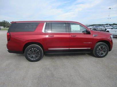 New 2026 GMC Yukon XL Elevation w/ Elevation Premium Package
