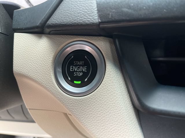 Used 2023 Cadillac CT4 Luxury w/ Sun And Sound Package AWD/4WD image 17