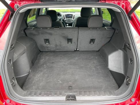 Used 2023 Chevrolet Equinox LT image 7