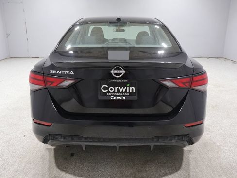 Used 2025 Nissan Sentra SV w/ All-Weather Package FWD image 3