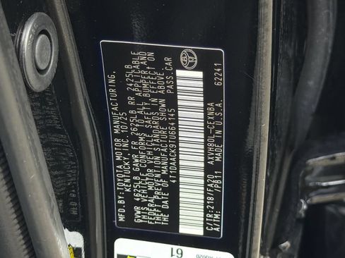 Used 2026 Toyota Camry LE FWD image 32