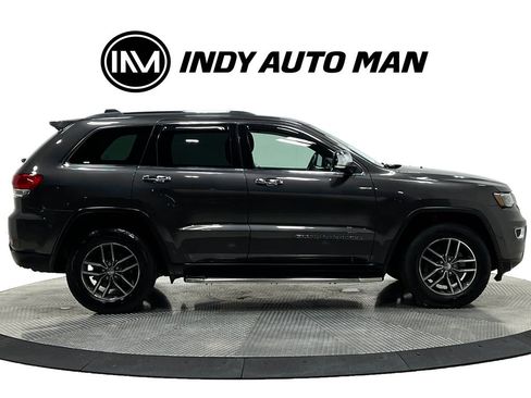 Used 2018 Jeep Grand Cherokee Limited w/ Luxury Group II AWD/4WD image 3