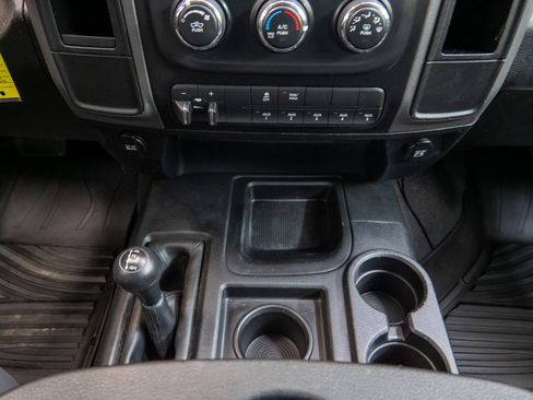 Used 2017 RAM 3500 Tradesman image 20