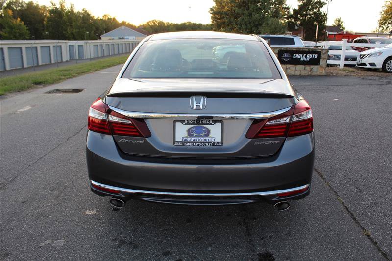 Used 2016 Honda Accord Sport image 6