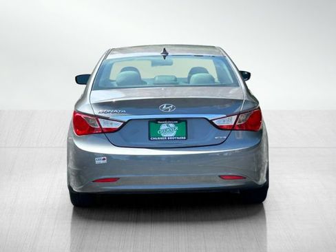 Used 2013 Hyundai Sonata Limited FWD image 4