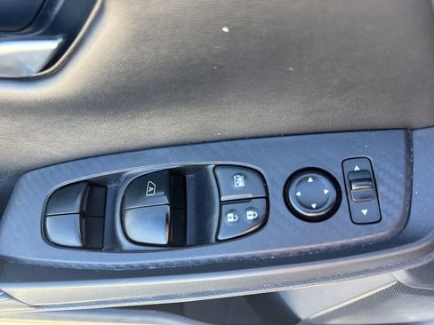 Used 2023 Nissan Sentra SV FWD image 24