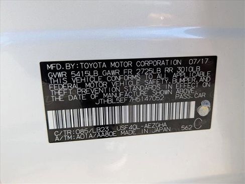 Used 2017 Lexus LS 460 w/ Comfort Package image 26