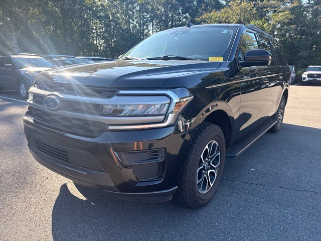Used 2024 Ford Expedition Max XLT AWD/4WD image 1