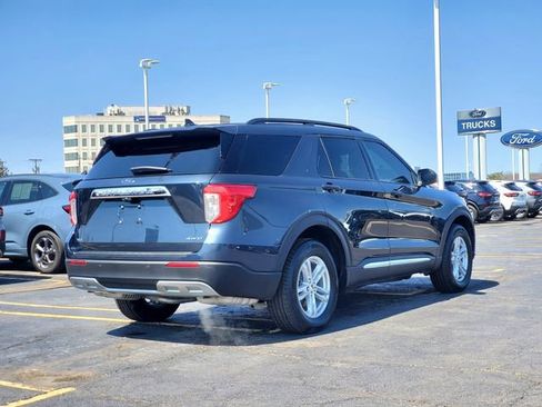 Used 2024 Ford Explorer XLT w/ Equipment Group 202A AWD/4WD image 4
