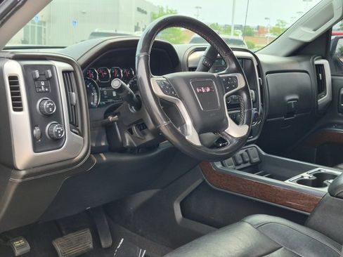 Used 2018 GMC Sierra 1500 SLT AWD/4WD image 9