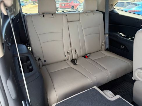 Used 2017 Honda Pilot Elite image 45