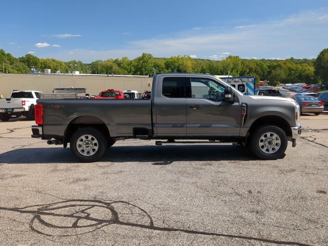 Certified 2024 Ford F250 XLT w/ Snow Plow Prep Package AWD/4WD image 2