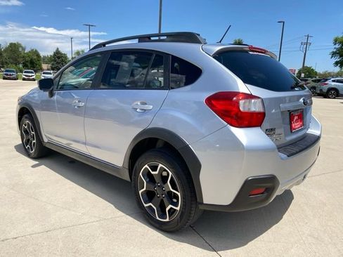 Used 2015 Subaru Crosstrek 2.0i Premium AWD/4WD image 3