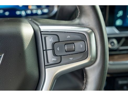 Used 2025 Chevrolet Silverado 1500 LT AWD/4WD image 19