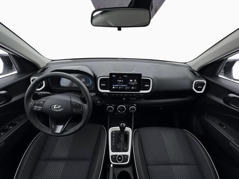 New 2026 Hyundai Venue SEL FWD image 32