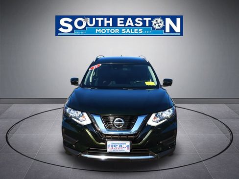 Used 2019 Nissan Rogue SV w/ Premium Package AWD/4WD image 3