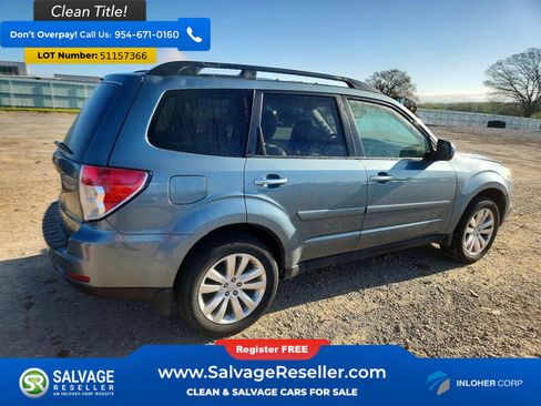 Used 2012 Subaru Forester 2.5X Premium w/ Popular Pkg 2 AWD/4WD image 4