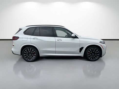 New 2026 BMW X5 xDrive50e w/ Executive Package AWD/4WD image 2