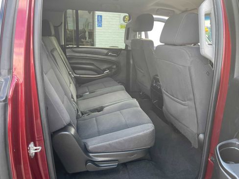 Used 2019 Chevrolet Suburban LS image 15