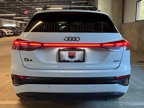 Used 2024 Audi Q4 e-tron Prestige w/ Black Optic Package AWD/4WD image 7