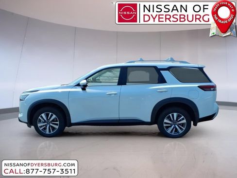 Used 2025 Nissan Pathfinder SL w/ Cargo Package AWD/4WD image 6