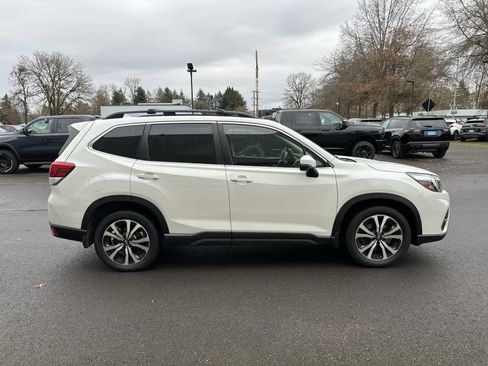 Used 2019 Subaru Forester Limited w/ Popular Package #3 image 3