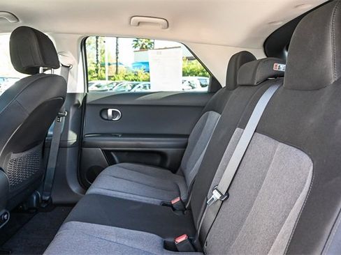 Certified 2024 Hyundai Ioniq 5 SE image 21