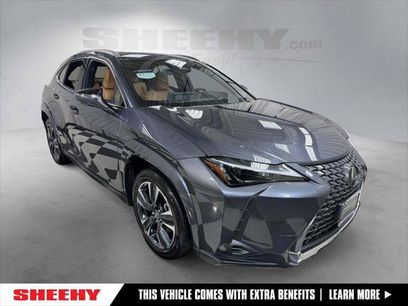 Certified 2025 Lexus UX 300h AWD w/ Accessory Package (Z1)