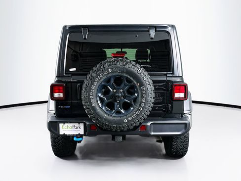 Used 2023 Jeep Wrangler Unlimited w/ Convenience Group image 7