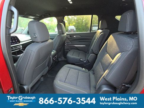 New 2026 Chevrolet Traverse LT w/ Midnight/Sport Edition AWD/4WD image 29