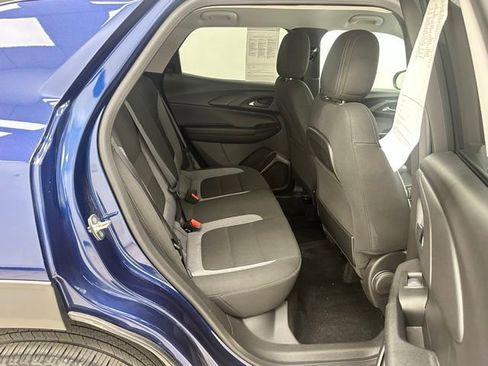 Used 2023 Chevrolet TrailBlazer LT AWD/4WD image 14