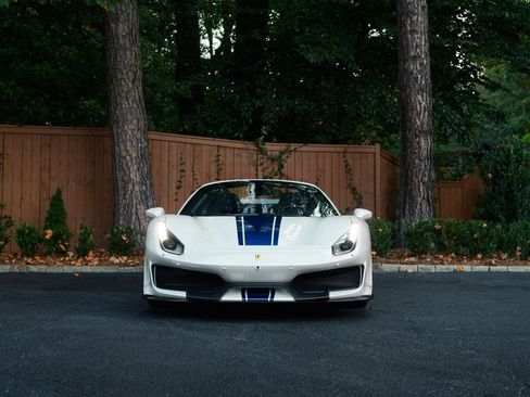 Used 2020 Ferrari 488 Pista Spider image 4