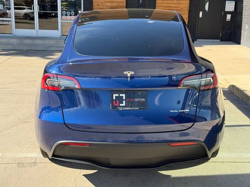 Used 2022 Tesla Model Y Long Range AWD/4WD image 15