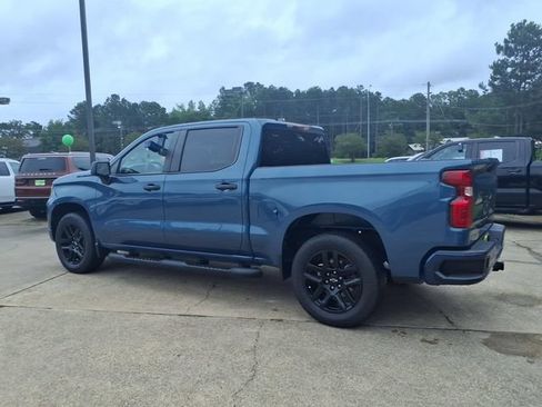 Used 2024 Chevrolet Silverado 1500 Custom w/ Turbomax Blackout Package RWD image 4
