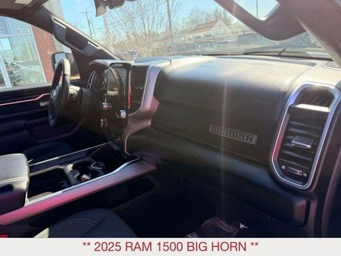 Used 2025 RAM 1500 Big Horn AWD/4WD image 10