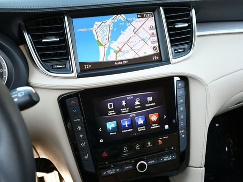 Used 2019 INFINITI QX50 Essential w/ Premium Heat Package image 55