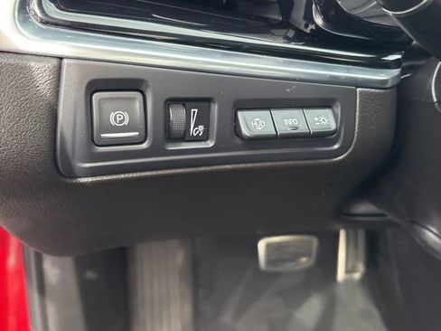 Used 2023 Cadillac XT6 Sport w/ Technology Package AWD/4WD image 52