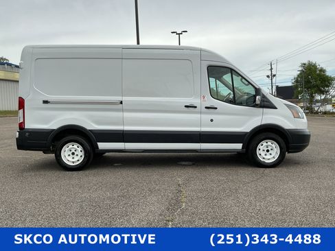 Used 2018 Ford Transit 150 148 Medium Roof image 6