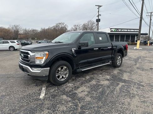 Used 2023 Ford F150 XLT w/ XTR Package image 9
