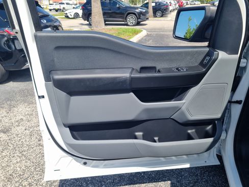 Used 2025 Ford F150 XL RWD image 15