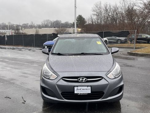 Used 2016 Hyundai Accent SE image 2