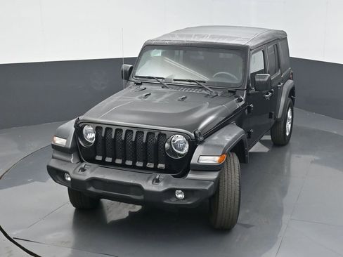 Certified 2022 Jeep Wrangler Unlimited Sport image 35