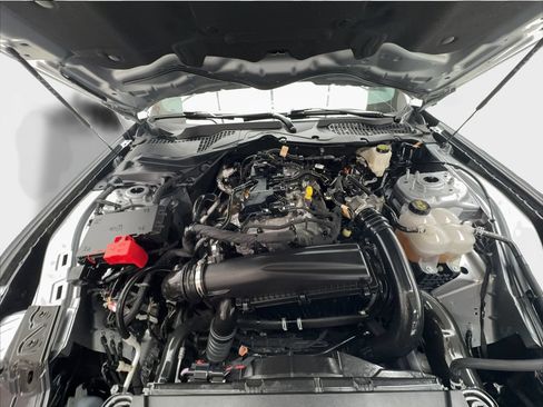 Used 2025 Ford Mustang Premium RWD image 17