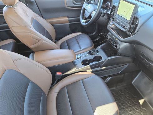 Used 2024 Ford Bronco Sport Badlands w/ Premium Package image 17