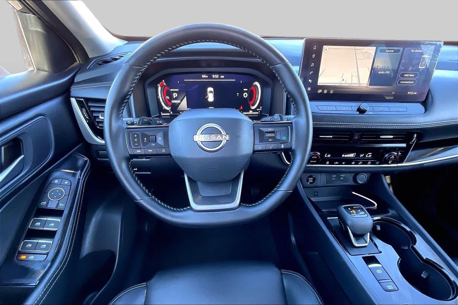 Used 2026 Nissan Rogue SL FWD image 6