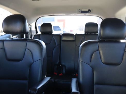 Used 2022 Kia Telluride S image 23