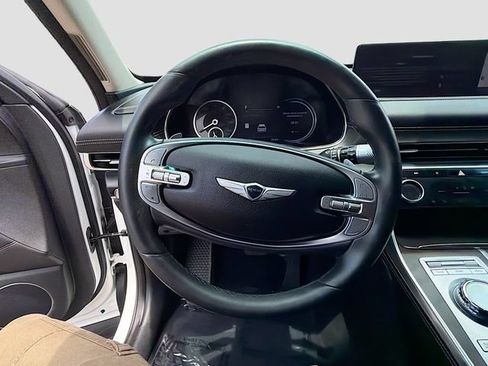 Used 2024 Genesis GV80 3.5T AWD/4WD image 11