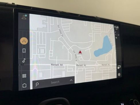 Used 2025 Land Rover Defender 110 S image 20