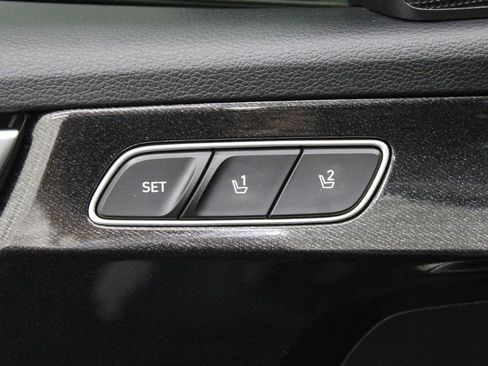 Used 2021 Hyundai Palisade Limited FWD image 21