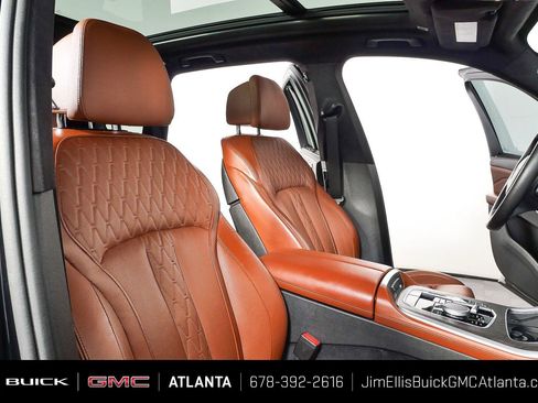 Used 2024 BMW X5 xDrive40i w/ M Sport Package AWD/4WD image 24
